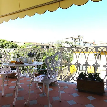 Apartment Opera D'arte City Center *